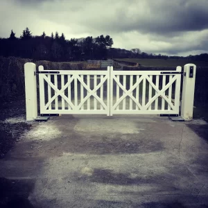Picture of Troon Gate